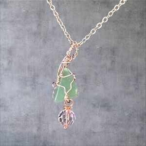 Rose gold plated wire wrapped natural green stone pendant triangle shaped